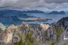 Insel Austvågøya. Höhe 713 m. Blick nach Osten