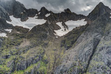 Insel Austvågøya. An der Trollfjordhytta. Kargletscher