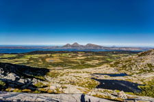 Sju søstre. Zum Berg Grytfoten. Blick nach Norden