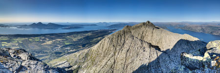 Sju søstre. Am Berg Skjerdingen. Blick nach Nordosten