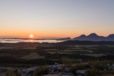 Sju søstre. Abstieg vo Berg Skjerdingen. Sonnenuntergang