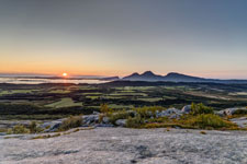 Sju søstre. Abstieg vo Berg Skjerdingen. Sonnenuntergang