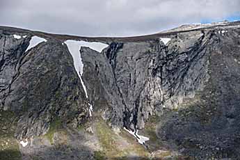 Dovrefjell. Berg Kaldvellegga
