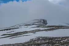 Dovrefjell. Berg Snøhetta.