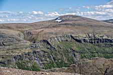 Dovrefjell. Fluss Skåkbekken