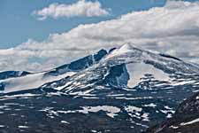 Dovrefjell. Berg Snøhetta