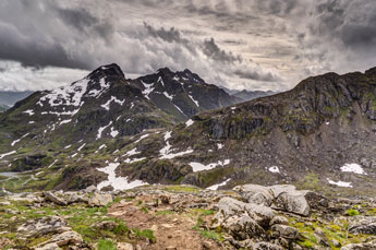 Aufstieg zum Berg Møysalen. Blick nach Süden