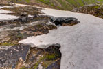 zum Berg Møysalen. Schneehöhle