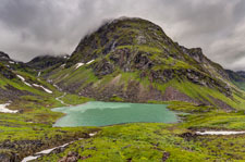 zum Berg Møysalen. Andre Møysalvatnet