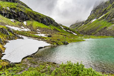 zum Berg Møysalen. Andre Møysalvatnet