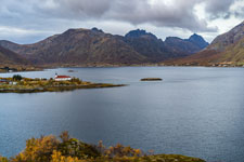 Sundsneset. Austnesfjord. Insel Austvågøya