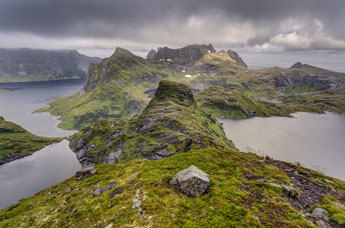 Moskenesøya. Auf dem Rückweg vom Hermannsdalstinden