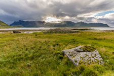 Lofoten. Flakstadøya. Kubbholmsundet
