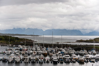 Vesterålen. Hafen Melbu