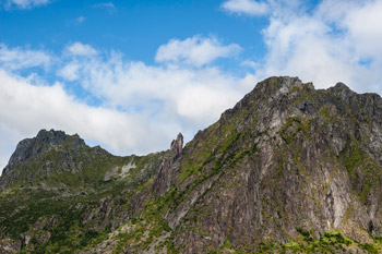 Lofoten. Insel Austvågøya. Berge Svolvær