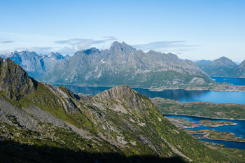Lofoten. Insel Austvågøya. Svolvær Berge. Berg Blatinden