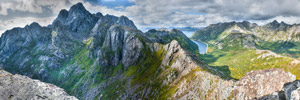 Lofoten. Insel Austvågøya. Berg Glomtinden. Panorama