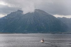 Lofoten. Hadselfjorden