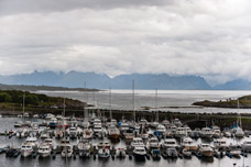 Vesterålen. Hafen Melbu