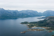 Insel Hinnøya. Berg Stortinden. Raftsund