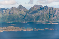 Lofoten. Insel Austvågøya. Svolvær Berge. Berg Blatinden