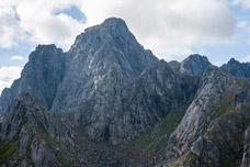 Lofoten. Insel Austvågøya. Berg Glomtinden