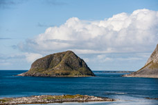 Lofoten. Vestvågøy. Vikbukta