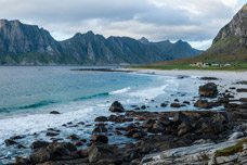 Lofoten. Vestvågøy. Strand Utakleiv