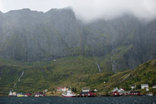 Lofoten. Moskenesøy. Reinevågen