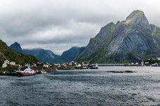 Lofoten. Moskenesøy. Reinevågen