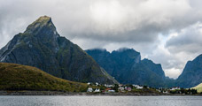 Lofoten. Moskenesøy. Reine