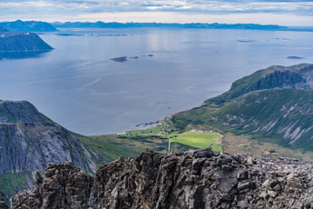 am Berg Kvænan. Blick zum Selfjorden
