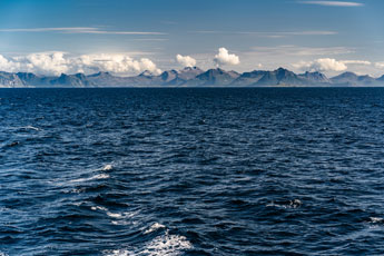 Blick zum Gebirge Kvænan