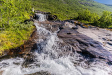 zum Berg Keipen. Fluss Keipelva