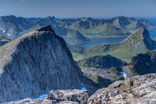 am Berg Keipen. Blick zum Berg Grytetippen