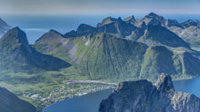 am Berg Grytetippen. Blick zum Fjordgård