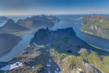 am Berg Grytetippen. Blick nach Norden
