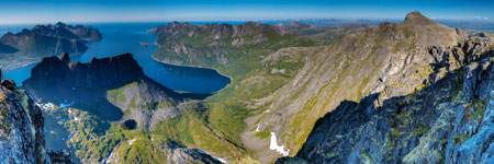 am Berg Grytetippen. Blick nach Norden