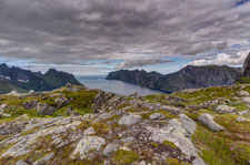 Zum Berg Breitinden. Blick zum Mefjorden
