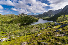 zum Berg Sukkertoppen. Am Storvatnet