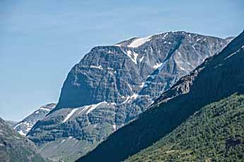 Berge über dem Tal Innerdalen