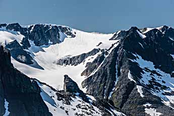 Berg Skarfjellet