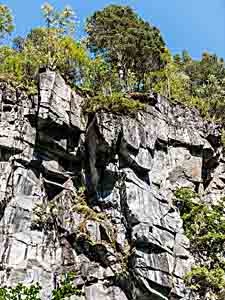 senkrechte Felsen