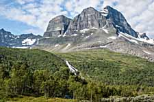 Berg Skarfjellet