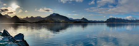 Hadselfjord. Insel Hinnøya