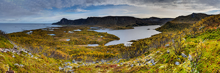 zum Berg Måtinden. Insel Andøya