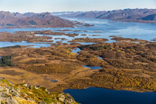 Am Berg Veten (Bø). Insel Langøya