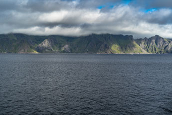 Fähre: Moskenes-Bodø. Lofotodden