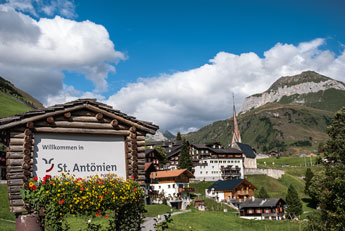 Madrisa Rundtour. St. Antönien