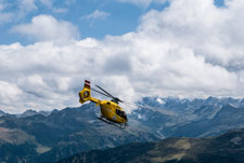 Madrisa Rundtour. Am St. Antönier Joch. Rettungshubschrauber